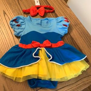 Costum snow white